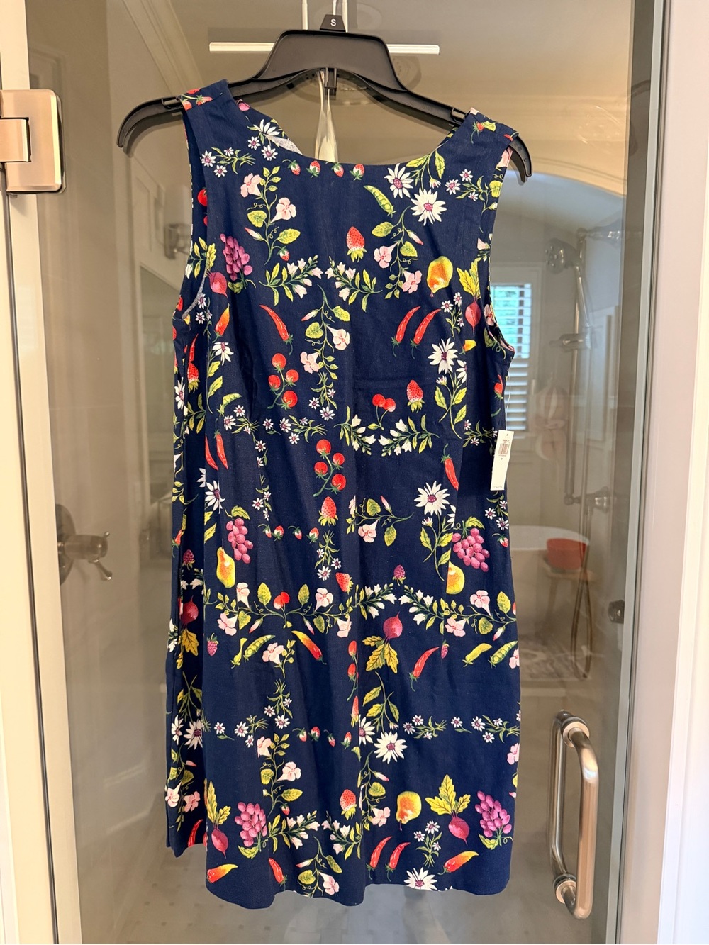 Old Navy Navy Sleeveless Floral & Fruit Shift Dress